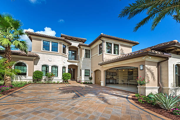 Best Custom Driveway Pavers  in Lawrenceburg, TN